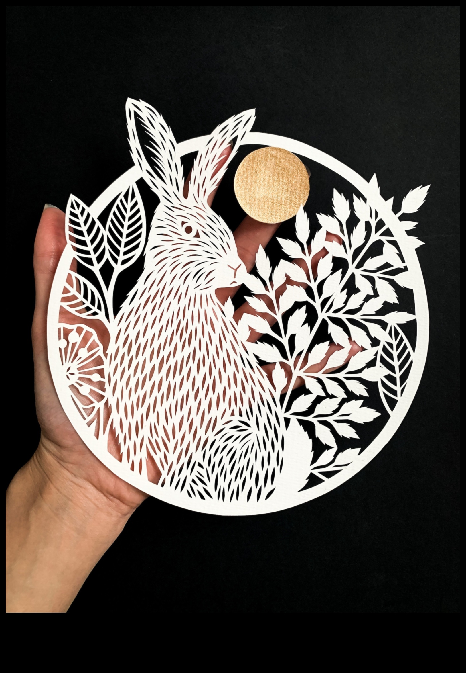 אומנות חיתוך הנייר 2 יצירה בדייקנות: טכניקות וטיפים לחיתוך נייר