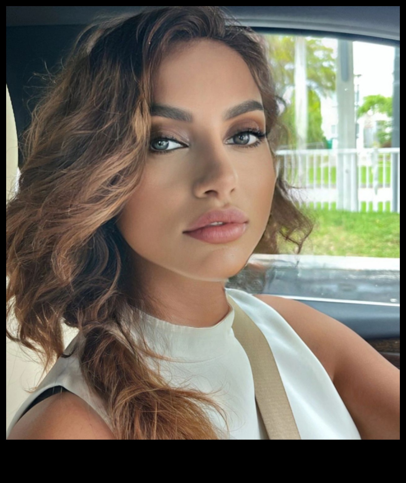 שיער ערמוני וביטחון איך התסרוקת שלך משקפת את ההערכה העצמית שלך 4 שיער ערמוני וביטחון עצמי: איך התסרוקת שלך משקפת את ההערכה העצמית שלך