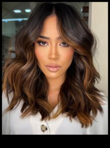 המשך רך ועדין: יצירת סגנונות עדינים לשיער באורך בינוני