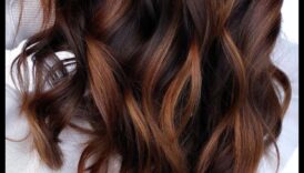 גלים מלוטש וישר או נפח: אפשרויות למרקם ברונטית